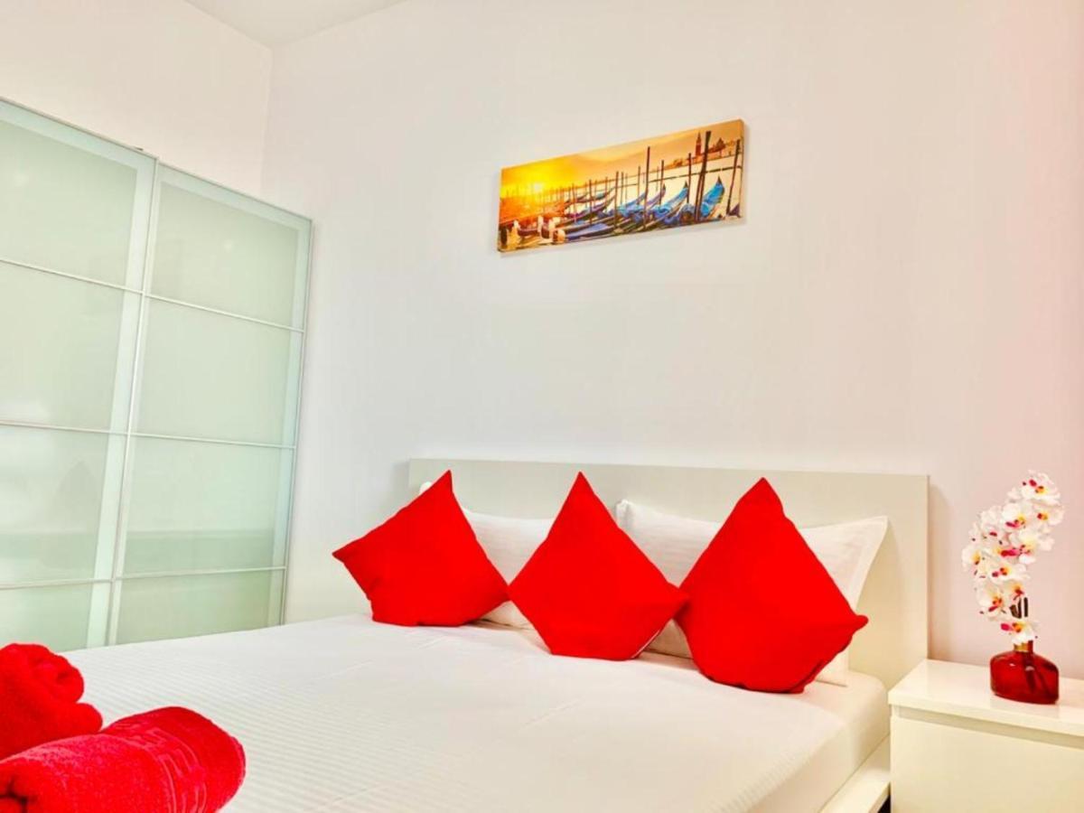 Palas View Apartments Near Palas Mall Ясси Екстер'єр фото
